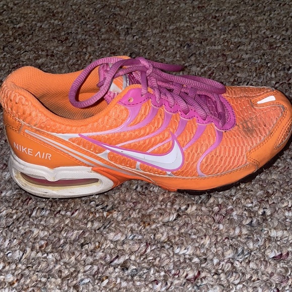 Women’s Nike Air Max Torch 4 Shoes - Picture 3 of 9